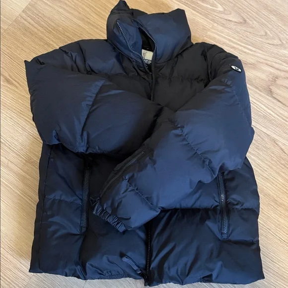 Vuori Hillside Down Jacket Sz M “black” - Picture 4 of 6